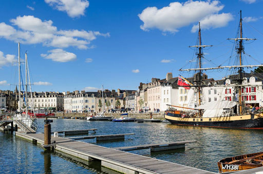 VANNES-SEJOUR